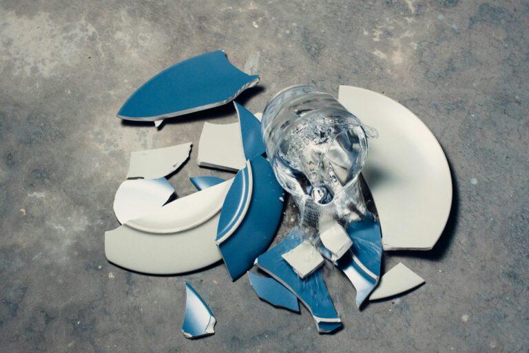 broken plates illustrating mistakes